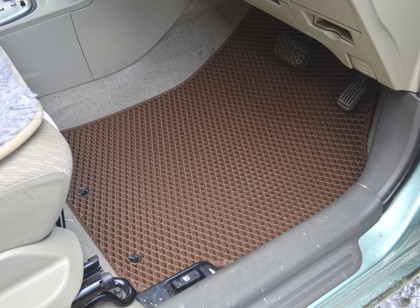 Ворсовые коврики на Toyota Belta 2005&nbsp;-&nbsp;2012 в Тамбове