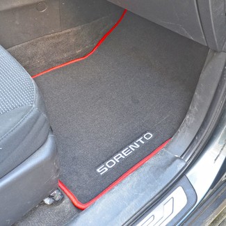 Ворсовые коврики на KIA Sorento II рестайлинг 2012&nbsp;-&nbsp;2021 в Тамбове