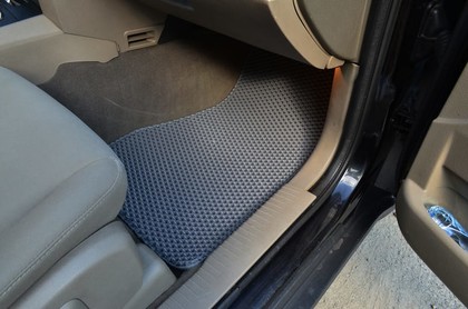 Коврики на Jeep Grand Cherokee (WK) 2004&nbsp;-&nbsp;2010 в Тамбове