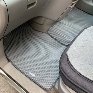 Ворсовые коврики на Toyota Estima II 2000&nbsp;-&nbsp;2005 в Тамбове