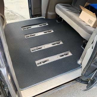 Ворсовые коврики на Dodge Caravan (RG) 2000&nbsp;-&nbsp;2007 в Тамбове