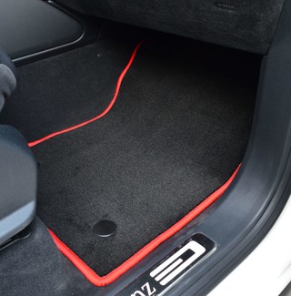 Коврики на Mercedes G (W463, W465) 2018&nbsp;-&nbsp;2026 в Тамбове