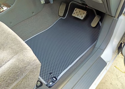 Коврики на Toyota Corona Premio (T21) 1996&nbsp;-&nbsp;2001 в Тамбове