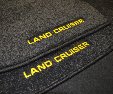 Ворсовые коврики на Toyota Land Cruiser 300 2021&nbsp;-&nbsp;2026 в Тамбове