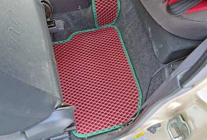 Коврики на Suzuki Jimny III 1998&nbsp;-&nbsp;2018 в Тамбове