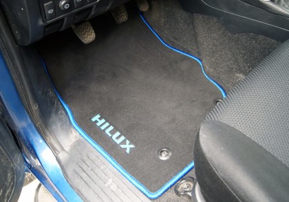 Ворсовые коврики на Toyota Hilux VII 2008&nbsp;-&nbsp;2015 в Тамбове