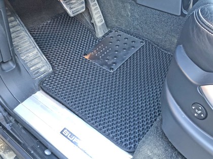 Ворсовые коврики на Land Rover Range Rover III 2002&nbsp;-&nbsp;2012 в Тамбове