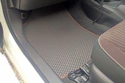 Ворсовые коврики на Toyota Aqua (P10) 2011&nbsp;-&nbsp;2021 в Тамбове