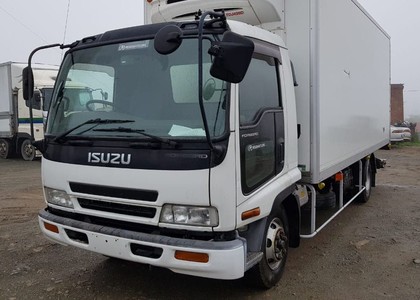 Коврики на Isuzu Forward IV узкая кабина 1994&nbsp;-&nbsp;2009 в Тамбове