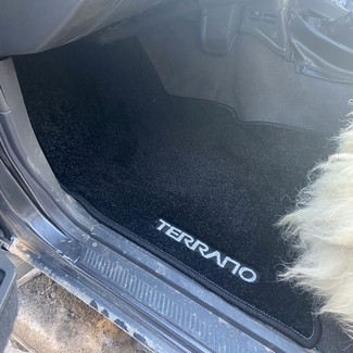 Коврики на Nissan Terrano I (WD21) 1985&nbsp;-&nbsp;1995 в Тамбове