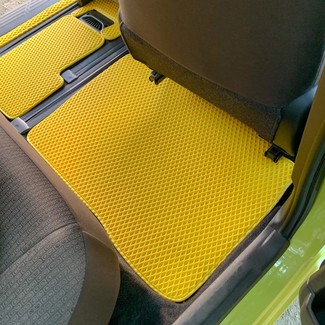 Ворсовые коврики на Toyota Porte II 2012&nbsp;-&nbsp;2020 в Тамбове