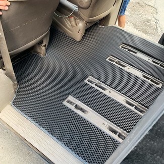 Ворсовые коврики на Dodge Caravan (RG) 2000&nbsp;-&nbsp;2007 в Тамбове