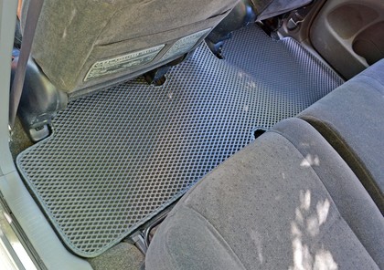 Ворсовые коврики на Toyota Ipsum II 2001&nbsp;-&nbsp;2009 в Тамбове