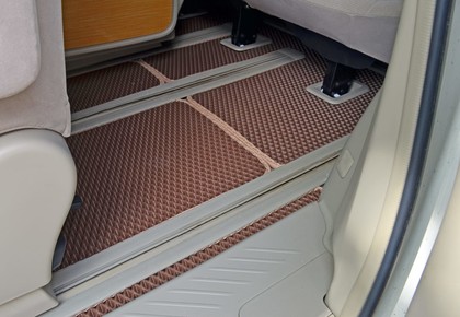 Ворсовые коврики на Toyota Estima III 2006&nbsp;-&nbsp;2019 в Тамбове