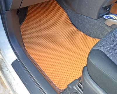 Коврики на Toyota Wish II 2009&nbsp;-&nbsp;2017 в Тамбове