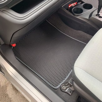 Ворсовые коврики на Toyota Aqua (P10) 2011&nbsp;-&nbsp;2021 в Тамбове