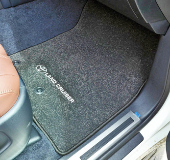 Ворсовые коврики на Toyota Land Cruiser 200 2007&nbsp;-&nbsp;2021 в Тамбове
