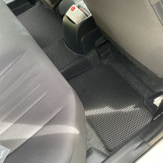 Ворсовые коврики на Toyota Yaris IV 2019&nbsp;-&nbsp;2026 в Тамбове