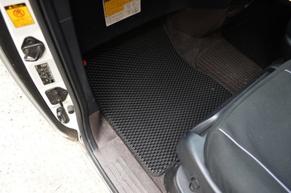 Ворсовые коврики на Toyota Porte II 2012&nbsp;-&nbsp;2020 в Тамбове