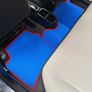 Ворсовые коврики на Toyota Vitz III 2010&nbsp;-&nbsp;2020 в Тамбове