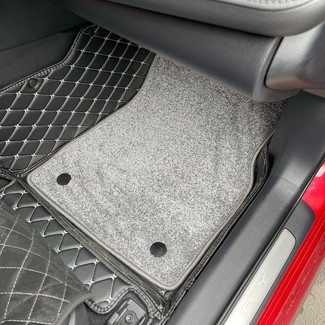 Ворсовые коврики на Toyota Camry (XV70) 2017&nbsp;-&nbsp;2024 в Тамбове