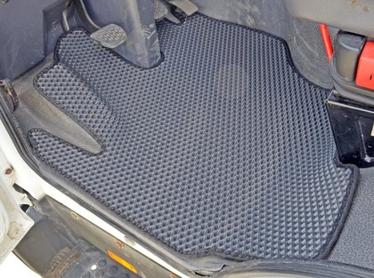 EVA коврики на Mercedes 814 1983&nbsp;-&nbsp;1998 в Тамбове