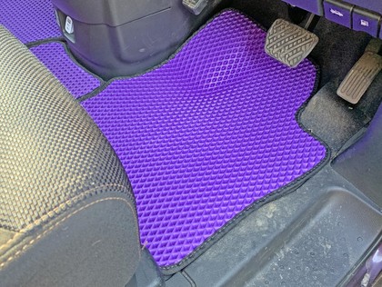 Ворсовые коврики на Nissan Serena (C25) 2005&nbsp;-&nbsp;2010 в Тамбове