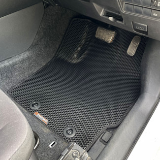 Ворсовые коврики на Toyota Yaris IV 2019&nbsp;-&nbsp;2026 в Тамбове