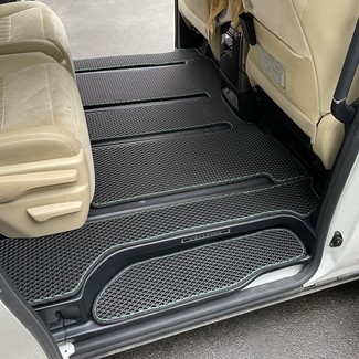 Коврики на Toyota Vellfire (H30) 2015&nbsp;-&nbsp;2023 в Тамбове