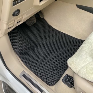 Ворсовые коврики на Toyota Land Cruiser 300 2021&nbsp;-&nbsp;2026 в Тамбове