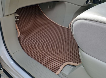 Ворсовые коврики на Toyota Estima III 2006&nbsp;-&nbsp;2019 в Тамбове