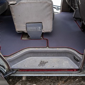 Коврики на Mitsubishi Space Gear 1994&nbsp;-&nbsp;2007 в Тамбове