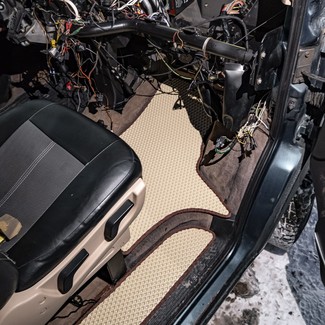 Коврики на Mercedes Vito (W638) 1996&nbsp;-&nbsp;2003 в Тамбове