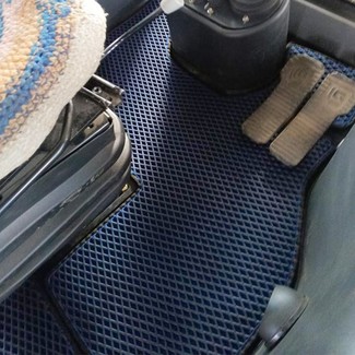 Коврики на Спецтехника Экскаватор-погрузчик LiuGong 777A  в Тамбове