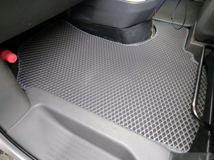 Ворсовые коврики на Toyota Noah (R70) 2007&nbsp;-&nbsp;2013 в Тамбове