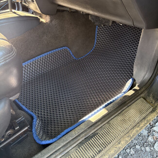 Ворсовые коврики на Jeep Grand Cherokee (ZJ) 1992&nbsp;-&nbsp;1999 в Тамбове