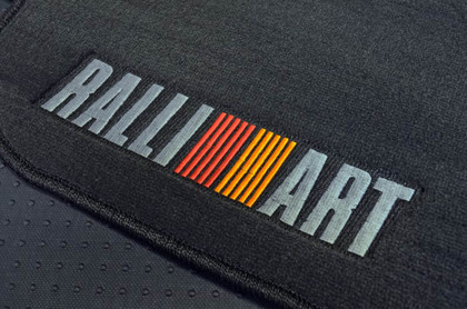 Ворсовые коврики на Mitsubishi Pajero iO 1998&nbsp;-&nbsp;2007 в Тамбове