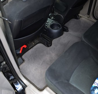 Коврики на Mitsubishi Grandis 2003&nbsp;-&nbsp;2009 в Тамбове