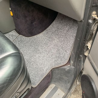 Коврики на Chevrolet Express 2002&nbsp;-&nbsp;2019 в Тамбове