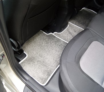 Ворсовые коврики на KIA Ceed II 2012&nbsp;-&nbsp;2018 в Тамбове