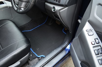 Ворсовые коврики на Toyota Isis 2004&nbsp;-&nbsp;2017 в Тамбове