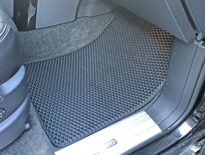 Ворсовые коврики на Land Rover Range Rover III 2002&nbsp;-&nbsp;2012 в Тамбове