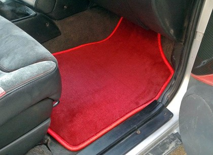 Коврики на Isuzu Vehicross 1997&nbsp;-&nbsp;2001 в Тамбове