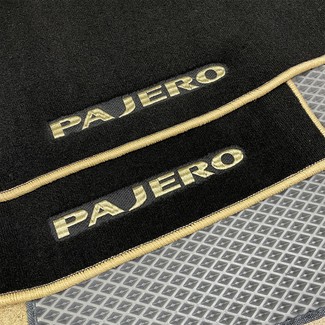 Ворсовые коврики на Mitsubishi Pajero II 1990&nbsp;-&nbsp;2000 в Тамбове