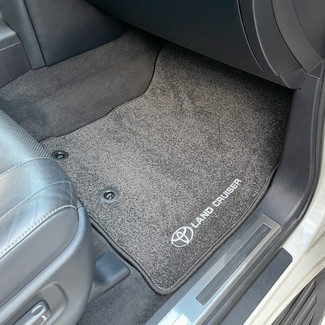 Ворсовые коврики на Toyota Land Cruiser 200 2007&nbsp;-&nbsp;2021 в Тамбове