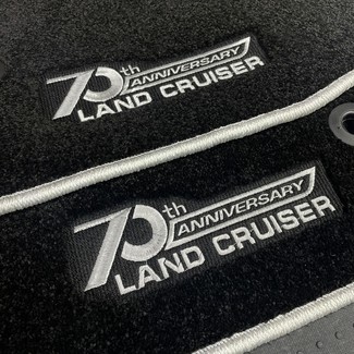 Ворсовые коврики на Toyota Land Cruiser 300 2021&nbsp;-&nbsp;2026 в Тамбове