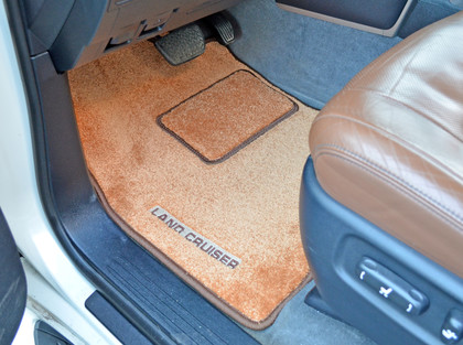 Ворсовые коврики на Toyota Land Cruiser 200 2007&nbsp;-&nbsp;2021 в Тамбове