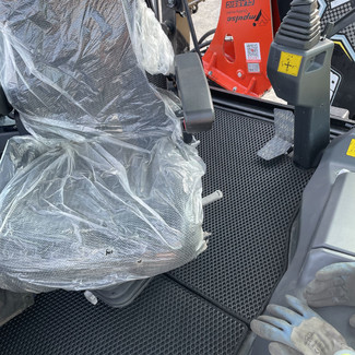 Ворсовые коврики на Спецтехника Экскаватор-погрузчик Cukurova 888  в Тамбове