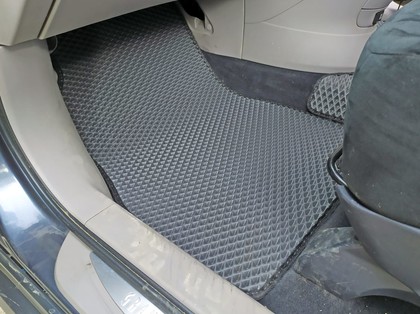 Коврики на Mitsubishi Grandis 2003&nbsp;-&nbsp;2009 в Тамбове