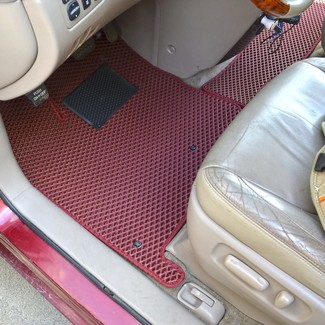 Коврики на Toyota Sienna II 2003&nbsp;-&nbsp;2010 в Тамбове